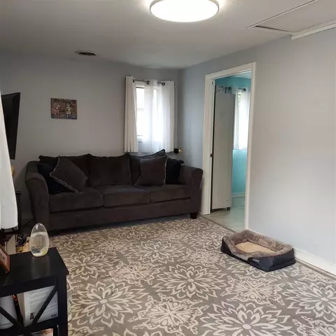 420 23rd, Jackson, MI 49203 photo 2
