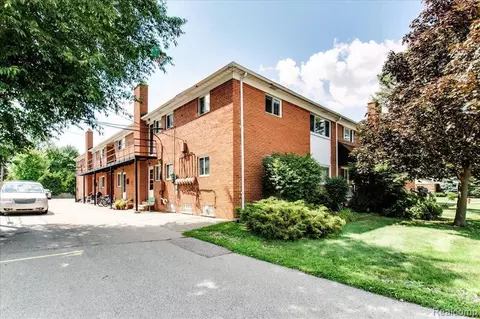 25 Highland #5, Clawson, MI 48017