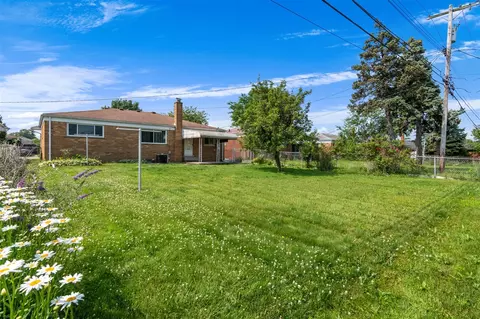 8247 Stanley, Warren, MI 48093 photo 39