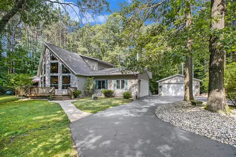 1126 Hunter Rdg, Battle Creek, MI 49017