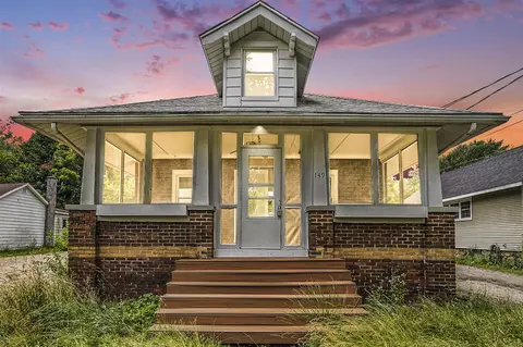 149 Sharon, Battle Creek, MI 49017