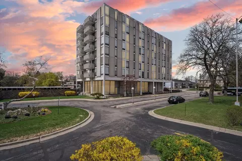 715 W Michigan #407, Jackson, MI 49201