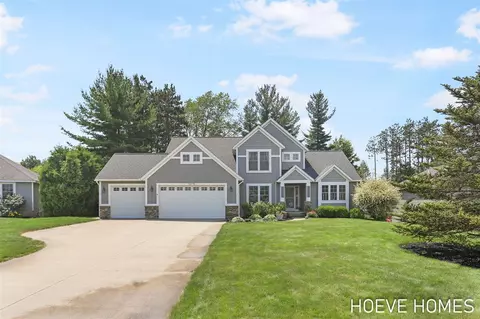 9075 Stillwater, West Olive, MI 49460