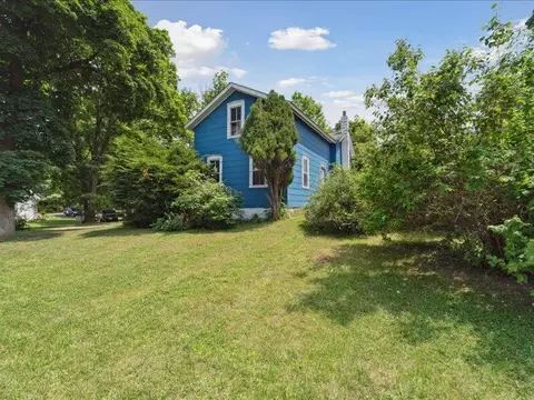 1015 S Marshall, Marshall, MI 49068 photo 4