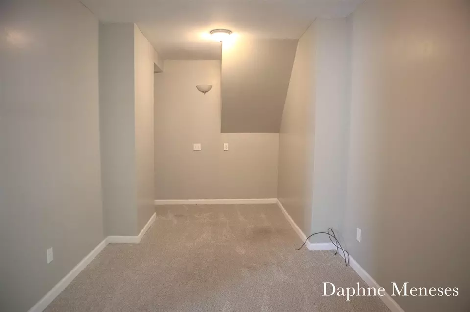 Other - 409 Washington, Muskegon, MI 49441 photo 3 of 5