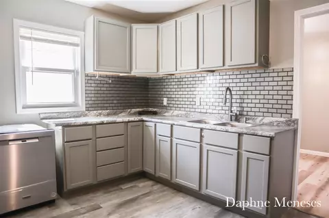 Kitchen - 409 Washington, Muskegon, MI 49441 photo 1 of 2