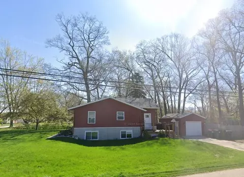 1783 Columbus, Norton Shores, MI 49441