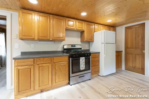 510 Crooks, Belding, MI 48809 photo 12