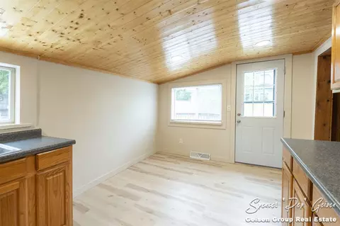 510 Crooks, Belding, MI 48809 photo 7
