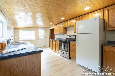 510 Crooks, Belding, MI 48809 photo 14