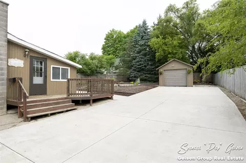 510 Crooks, Belding, MI 48809 photo 30