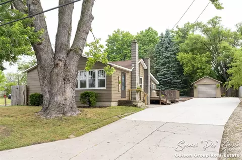 510 Crooks, Belding, MI 48809 photo 2