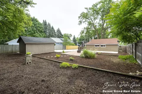 510 Crooks, Belding, MI 48809 photo 40