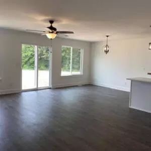 Living - 707 Chase Hanna, Dundee, MI 48131 photo 4 of 4