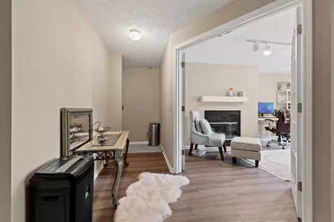 5686 Bayonne, Haslett, MI 48840 photo 21