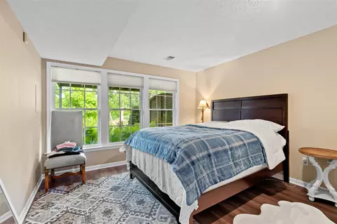 5686 Bayonne, Haslett, MI 48840 photo 24