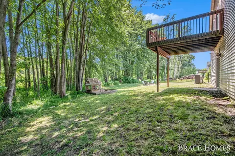 2230 138th, Dorr, MI 49323 photo 37