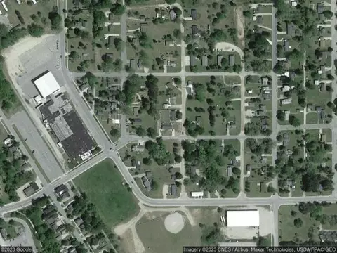 1223 Darwin Ave, Big Rapids, MI 49307