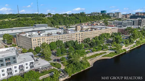 940 Monroe #457, Grand Rapids, MI 49503