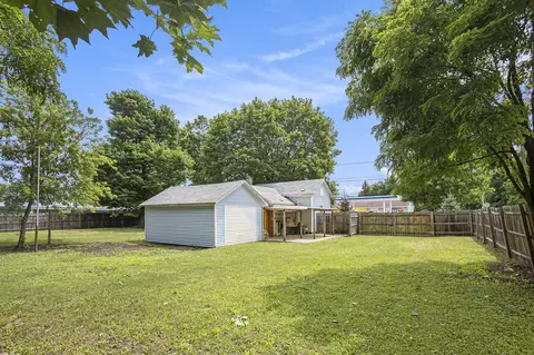 Exterior - 632 W Main, Mendon, MI 49072 photo 4 of 5