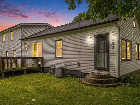 657 Hamilton, Vicksburg, MI 49097