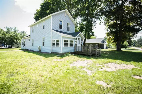 248 W Jefferson, Newaygo, MI 49337
