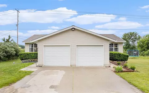 3612 13 Mile, Rockford, MI 49341