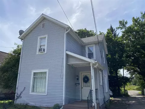 148 N West, Hillsdale, MI 49242