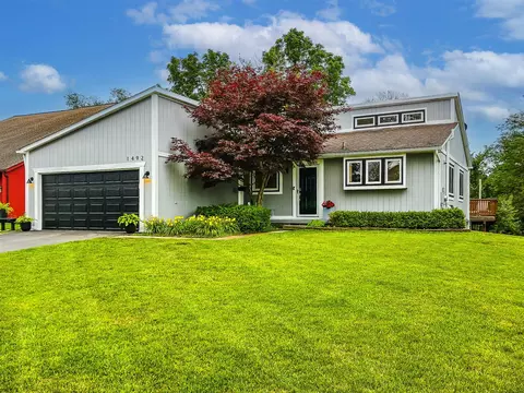 1492 Spruce, Commerce Twp, MI 48390