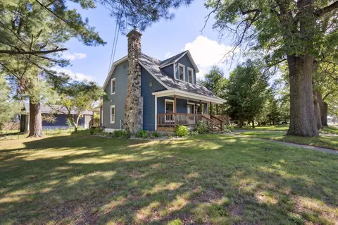 839 E Wilcox, White Cloud, MI 49349 photo 3