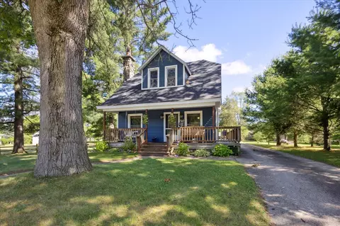 839 E Wilcox, White Cloud, MI 49349 photo 4