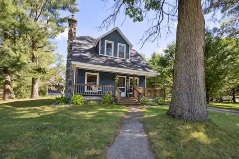 839 E Wilcox, White Cloud, MI 49349 photo 2