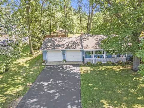 35302 Riverview, Paw Paw, MI 49079