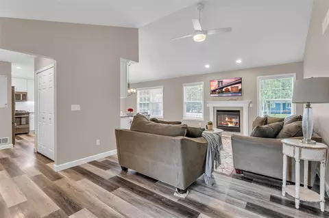 502 Illinois, Tecumseh, MI 49286 photo 5