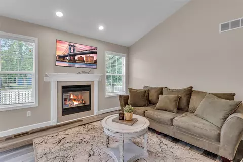 502 Illinois, Tecumseh, MI 49286 photo 8