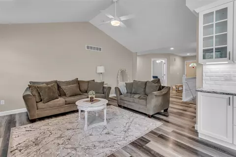 502 Illinois, Tecumseh, MI 49286 photo 9