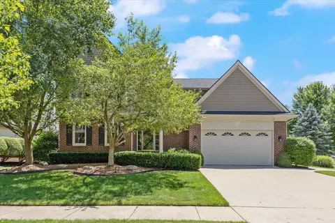 1479 Trailside, Wixom, MI 48393