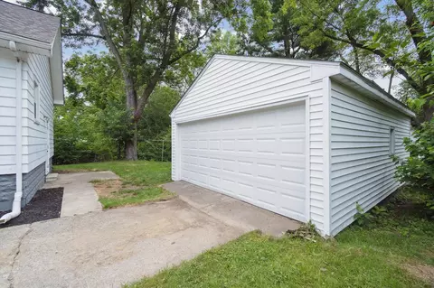 717 Kennedy, Jackson, MI 49202 photo 28