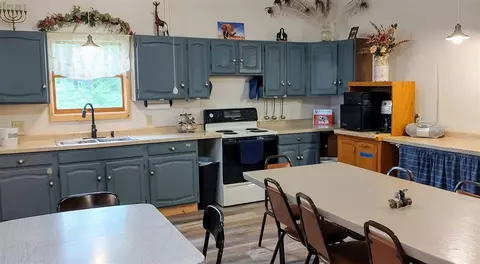 Kitchen - 16037 4 Mile, Morley, MI 49336 photo 3 of 7