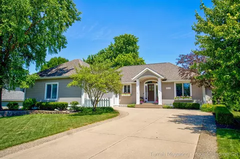 1624 Cedar Crk, Zeeland, MI 49464