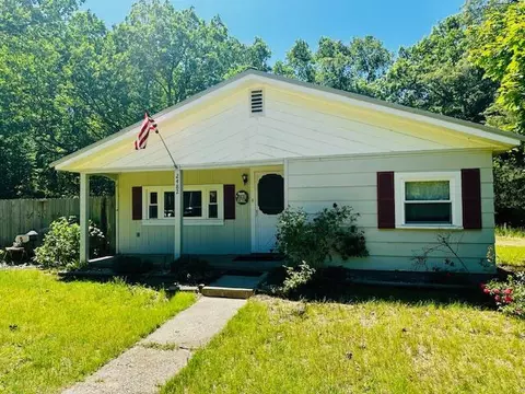 2482 Grant, Manistee, MI 49660