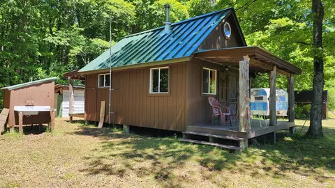 4 Lots County Road H58 Easement, Update, MI 49884