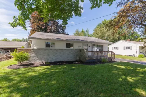 3633 Roosevelt, Jackson, MI 49203 photo 4