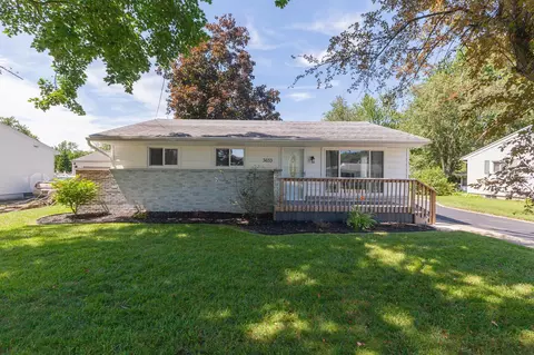 3633 Roosevelt, Jackson, MI 49203
