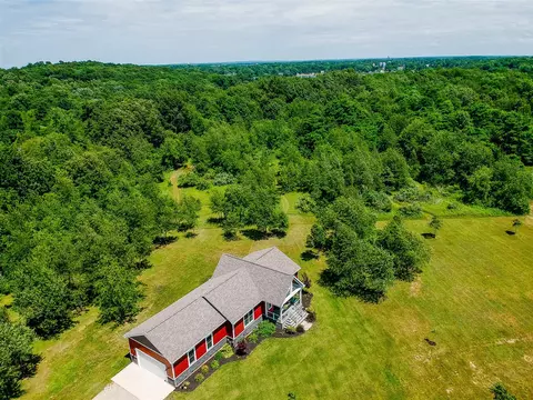 View/Area - 23994 Forest Shrs, Cassopolis, MI 49031 photo 2 of 4
