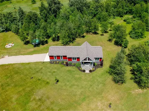 View/Area - 23994 Forest Shrs, Cassopolis, MI 49031 photo 3 of 4