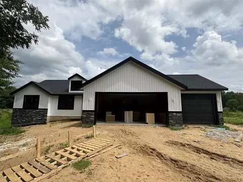 13722 Sunny, Grand Haven, MI 49417