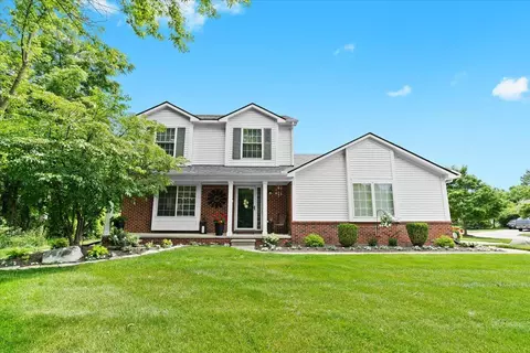 49096 Ashbury, Van Buren Twp, MI 48111