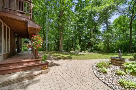 2850 Blackman, Jackson, MI 49201 photo 3