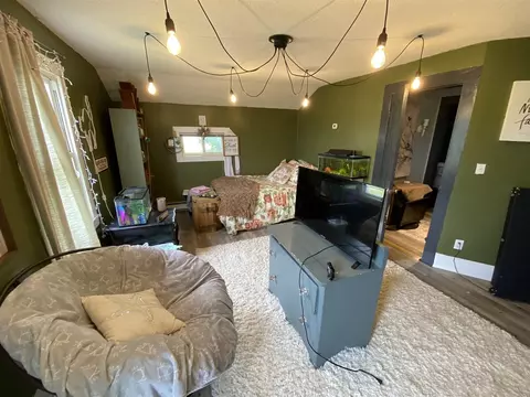 Bedroom - 8731 Beecher, Pittsford, MI 49271 photo 2 of 6